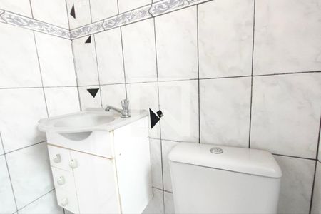 Apartamento à venda com 54m², 2 quartos e 1 vaga Apartamento à venda com 54m², 2 quartos e 1 vagaBanheiro