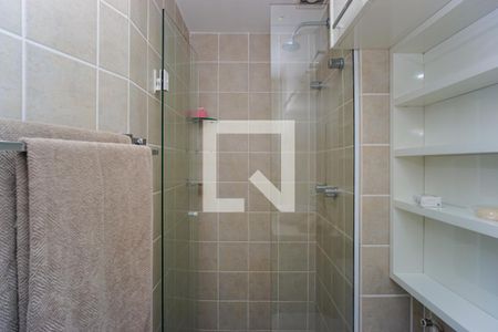 Apartamento à venda com 70m², 2 quartos e 2 vagas Apartamento à venda com 70m², 2 quartos e 2 vagasBanheiro da Suíte 2