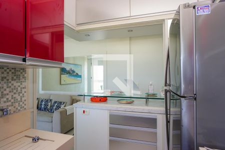 Apartamento à venda com 70m², 2 quartos e 2 vagas Apartamento à venda com 70m², 2 quartos e 2 vagasCozinha e Área de Serviço