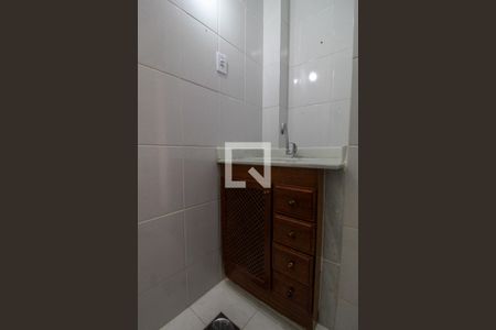 Apartamento à venda com 67m², 2 quartos e 1 vagaBanheiro Social