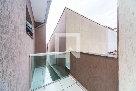 Casa à venda com 153m², 2 quartos e 3 vagas Casa à venda com 153m², 2 quartos e 3 vagasVaranda do Quarto 2