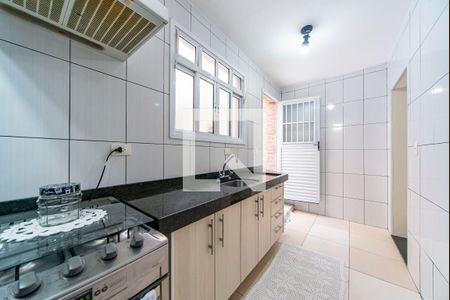 Casa à venda com 153m², 2 quartos e 3 vagas Casa à venda com 153m², 2 quartos e 3 vagasCozinha