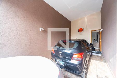 Casa à venda com 153m², 2 quartos e 3 vagas Casa à venda com 153m², 2 quartos e 3 vagasGaragem