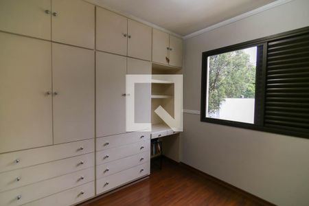 Apartamento à venda com 123m², 4 quartos e 2 vagasQuarto 2