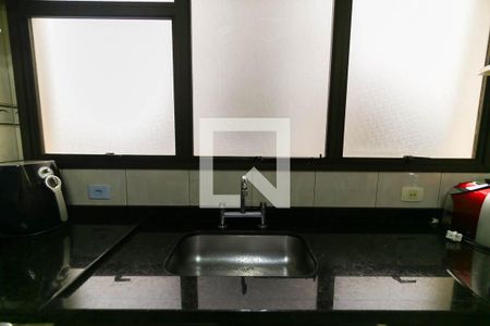 Apartamento à venda com 123m², 4 quartos e 2 vagasCozinha