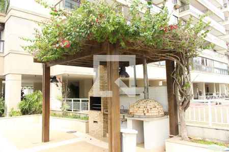 Apartamento à venda com 75m², 2 quartos e 1 vagaÁrea comum - Churrasqueira