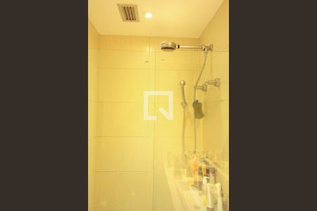 Apartamento à venda com 75m², 2 quartos e 1 vagaBanheiro da Suíte