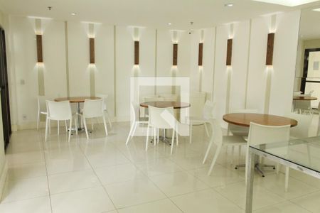 Apartamento à venda com 75m², 2 quartos e 1 vagaÁrea comum - Salão de festas