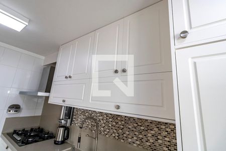 Apartamento à venda com 140m², 3 quartos e 2 vagas Apartamento à venda com 140m², 3 quartos e 2 vagasCozinha - Armários