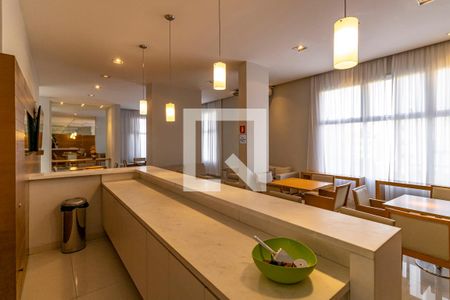 Apartamento à venda com 140m², 3 quartos e 2 vagas Apartamento à venda com 140m², 3 quartos e 2 vagasÁrea comum - Salão de festas