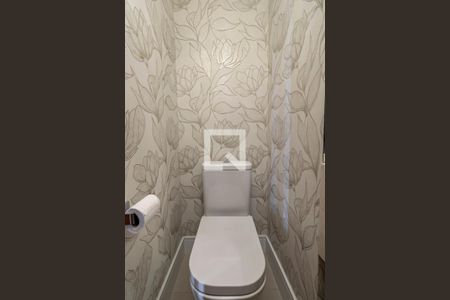 Apartamento à venda com 140m², 3 quartos e 2 vagas Apartamento à venda com 140m², 3 quartos e 2 vagasLavabo