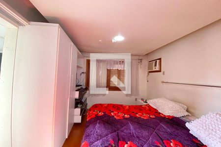 Casa à venda com 180m², 3 quartos e 3 vagasQuarto 3 - Suíte