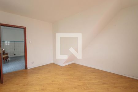Casa à venda com 317m², 7 quartos e 2 vagas Casa à venda com 317m², 7 quartos e 2 vagasQuarto - Edícula