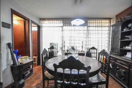 Casa à venda com 128m², 3 quartos e 2 vagasSala de Jantar 