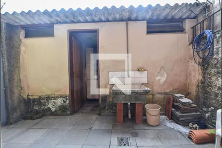 Casa à venda com 128m², 3 quartos e 2 vagasLavanderia 