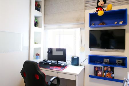 Casa à venda com 262m², 3 quartos e 4 vagas Casa à venda com 262m², 3 quartos e 4 vagasQuarto 2