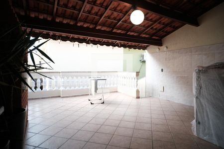 Casa à venda com 170m², 3 quartos e 2 vagasÁrea comum