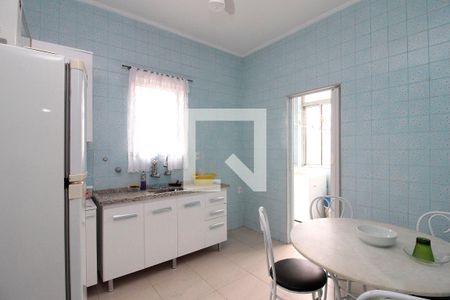 Apartamento à venda com 125m², 3 quartos e sem vagaCozinha