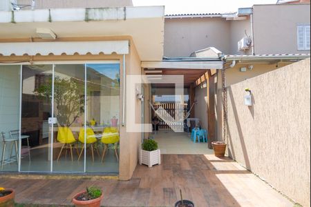 Casa de condomínio à venda com 102m², 3 quartos e 2 vagasÁrea comum