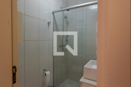 Casa de condomínio à venda com 102m², 3 quartos e 2 vagasBanheiro 2