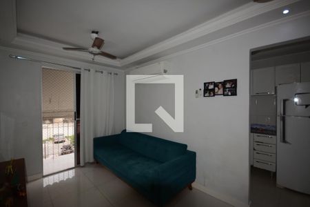 Sala de apartamento para alugar com 2 quartos, 48m² em Irajá, Rio de Janeiro
