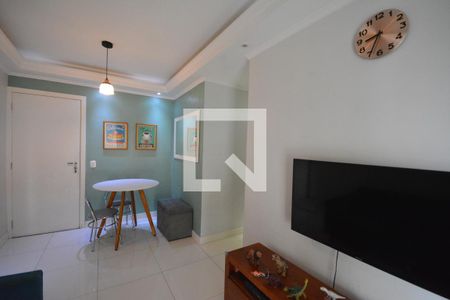 Sala de apartamento para alugar com 2 quartos, 48m² em Irajá, Rio de Janeiro