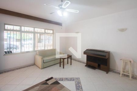 Sala de casa para alugar com 3 quartos, 127m² em Santo Amaro, São Paulo