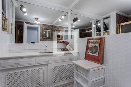 Apartamento à venda com 127m², 3 quartos e 2 vagas Apartamento à venda com 127m², 3 quartos e 2 vagasBanheiro da Suíte