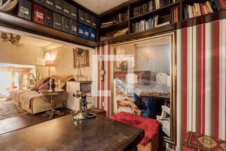 Apartamento à venda com 127m², 3 quartos e 2 vagas Apartamento à venda com 127m², 3 quartos e 2 vagasEscritório