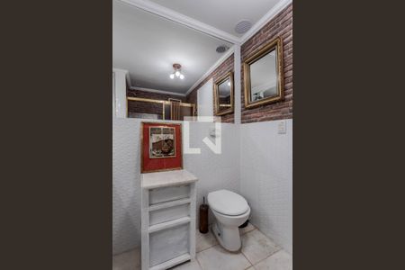 Apartamento à venda com 127m², 3 quartos e 2 vagas Apartamento à venda com 127m², 3 quartos e 2 vagasBanheiro da Suíte