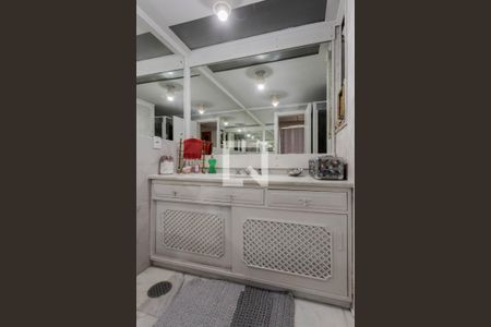 Apartamento à venda com 127m², 3 quartos e 2 vagas Apartamento à venda com 127m², 3 quartos e 2 vagasBanheiro