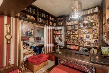 Apartamento à venda com 127m², 3 quartos e 2 vagas Apartamento à venda com 127m², 3 quartos e 2 vagasEscritório