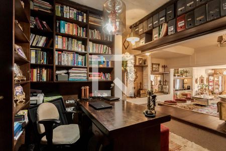 Apartamento à venda com 127m², 3 quartos e 2 vagas Apartamento à venda com 127m², 3 quartos e 2 vagasEscritório