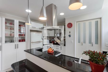 Apartamento à venda com 192m², 2 quartos e sem vaga Apartamento à venda com 192m², 2 quartos e sem vagaCozinha