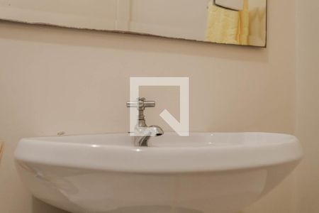 Apartamento à venda com 192m², 2 quartos e sem vaga Apartamento à venda com 192m², 2 quartos e sem vagaBanheiro 2