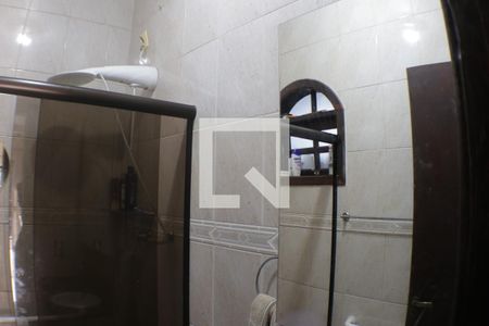 Casa à venda com 320m², 3 quartos e 1 vagaBanheiro 2