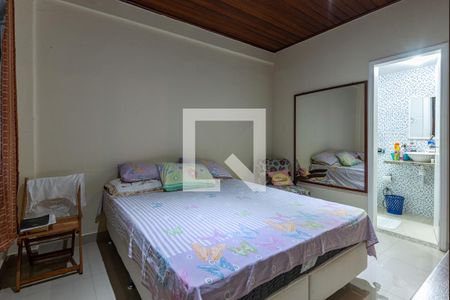 Casa de condomínio à venda com 180m², 3 quartos e 1 vagaQuarto 2