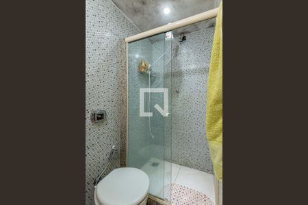 Casa de condomínio à venda com 180m², 3 quartos e 1 vagaBanheiro da Suíte