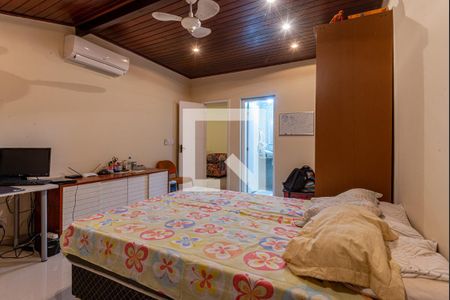 Casa de condomínio à venda com 180m², 3 quartos e 1 vagaQuarto Suíte