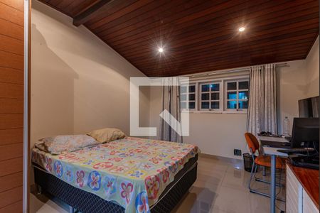 Casa de condomínio à venda com 180m², 3 quartos e 1 vagaQuarto Suíte