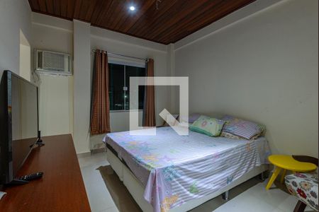 Casa de condomínio à venda com 180m², 3 quartos e 1 vagaQuarto 2