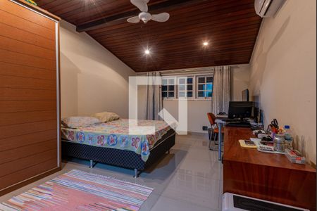 Casa de condomínio à venda com 180m², 3 quartos e 1 vagaQuarto Suíte