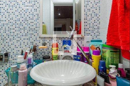 Casa de condomínio à venda com 180m², 3 quartos e 1 vagaBanheiro da Suíte