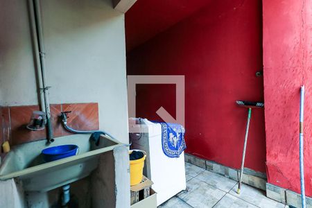 Casa à venda com 107m², 3 quartos e 3 vagas Casa à venda com 107m², 3 quartos e 3 vagasÁrea de Serviço