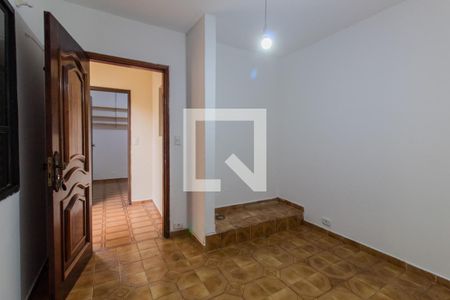 Casa à venda com 104m², 2 quartos e 2 vagas Casa à venda com 104m², 2 quartos e 2 vagasQuarto de Serviço