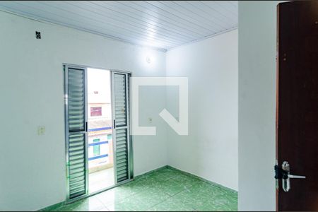 Quarto 1 de casa para alugar com 2 quartos, 60m² em Cidade Domitila, São Paulo
