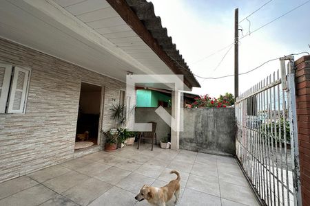 Casa à venda com 140m², 4 quartos e 2 vagasFachada