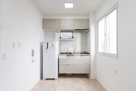 Sala e Cozinha de apartamento para alugar com 1 quarto, 24m² em Sé, São Paulo