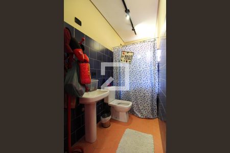 Casa à venda com 188m², 3 quartos e sem vagaBanheiro da Suíte 1