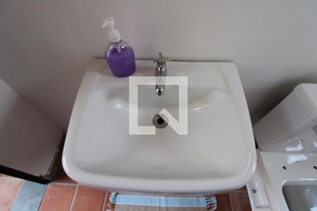 Casa à venda com 188m², 3 quartos e sem vagaBanheiro externo